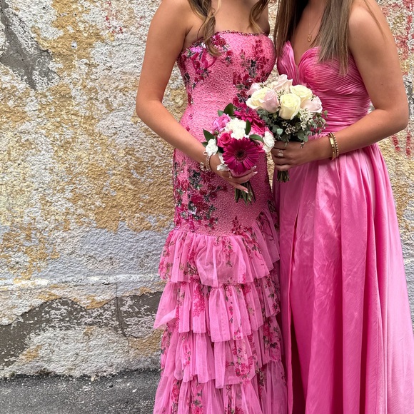 Sherri Hill 57196 - Picture 6 of 7